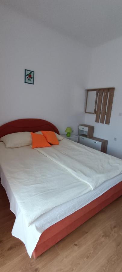 Galesic Apartments & Rooms Korenica Dış mekan fotoğraf