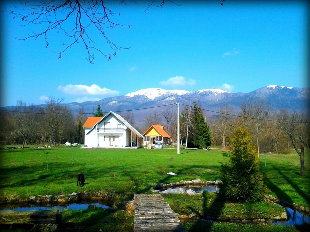 Galesic Apartments & Rooms Korenica Dış mekan fotoğraf